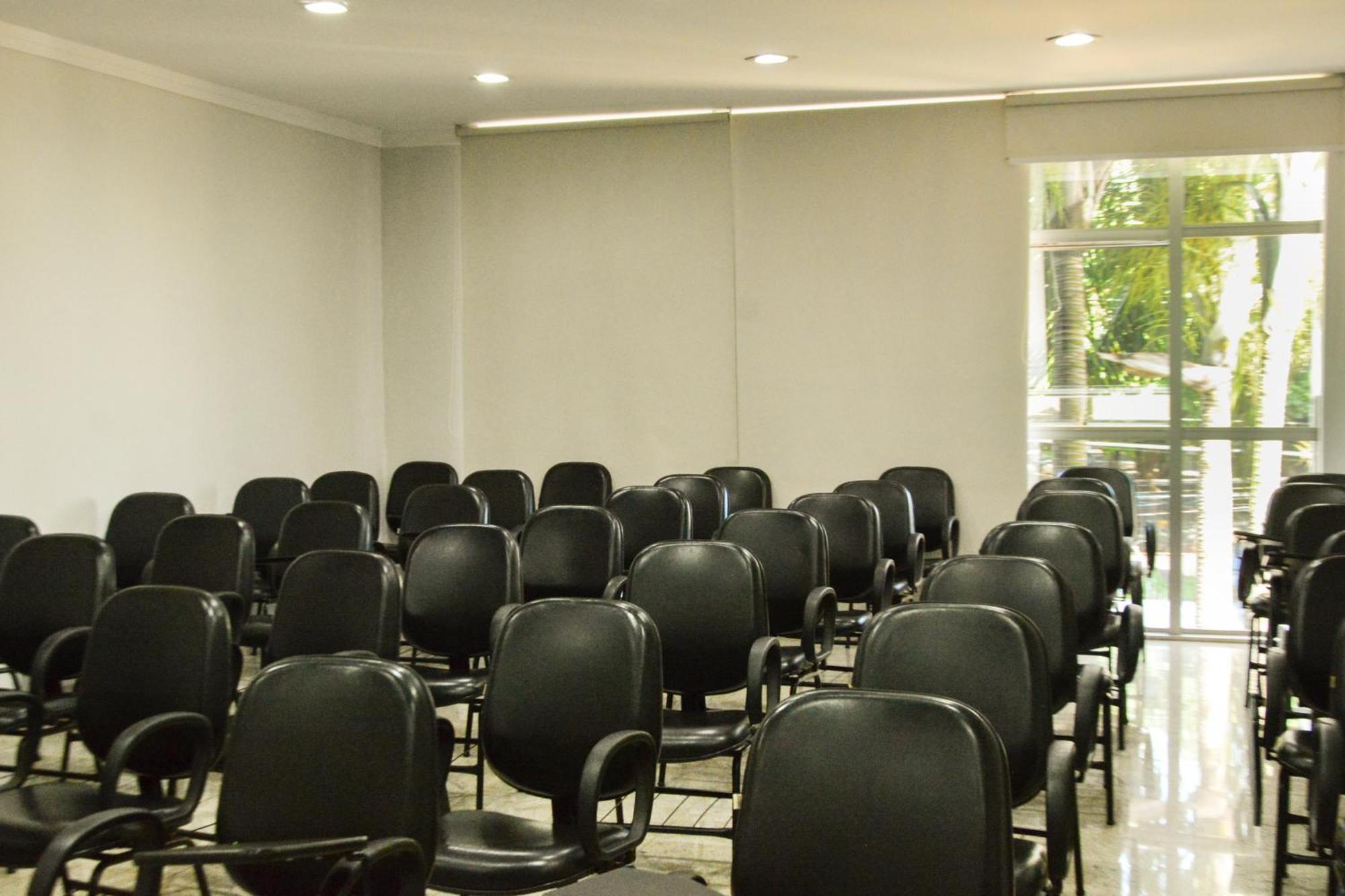 Bombonato Hotel - Facil Acesso Ao Aeroporto E Parque De Exposicoes Abcz Uberaba Buitenkant foto